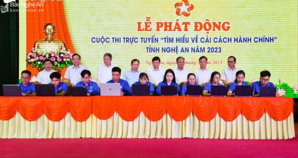 UBND tỉnh Nghệ An phát động cuộc thi trực tuyến về Cải cách hành chính. Anh Thanh Lê.jpeg