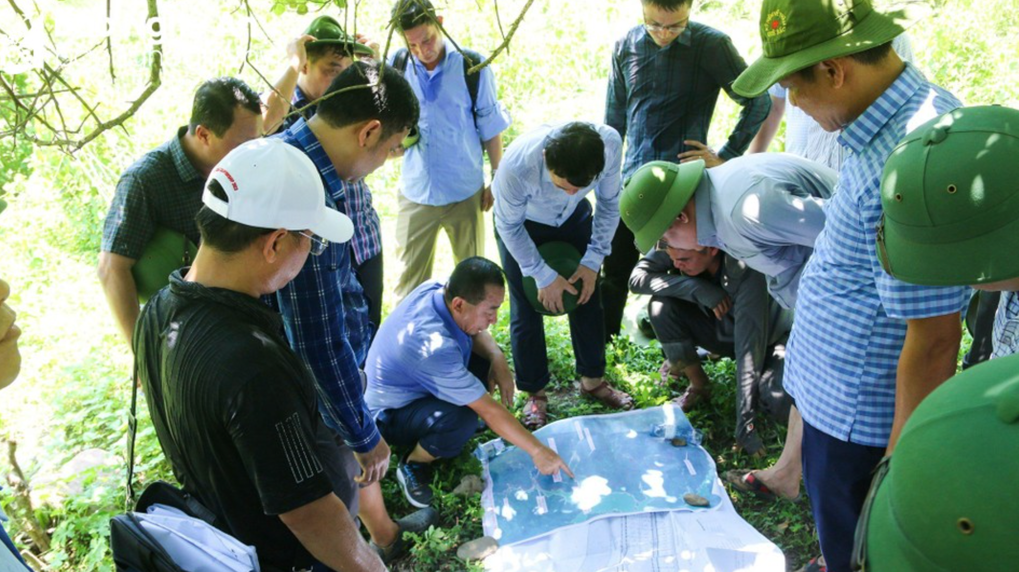 Lãnh đạo UBND tỉnh và đoàn công tác kiểm tra tình hình thực hiện các dự án  tái định cư trên địa bàn huyện Tương Dương  Ảnh Đình Tuân.png