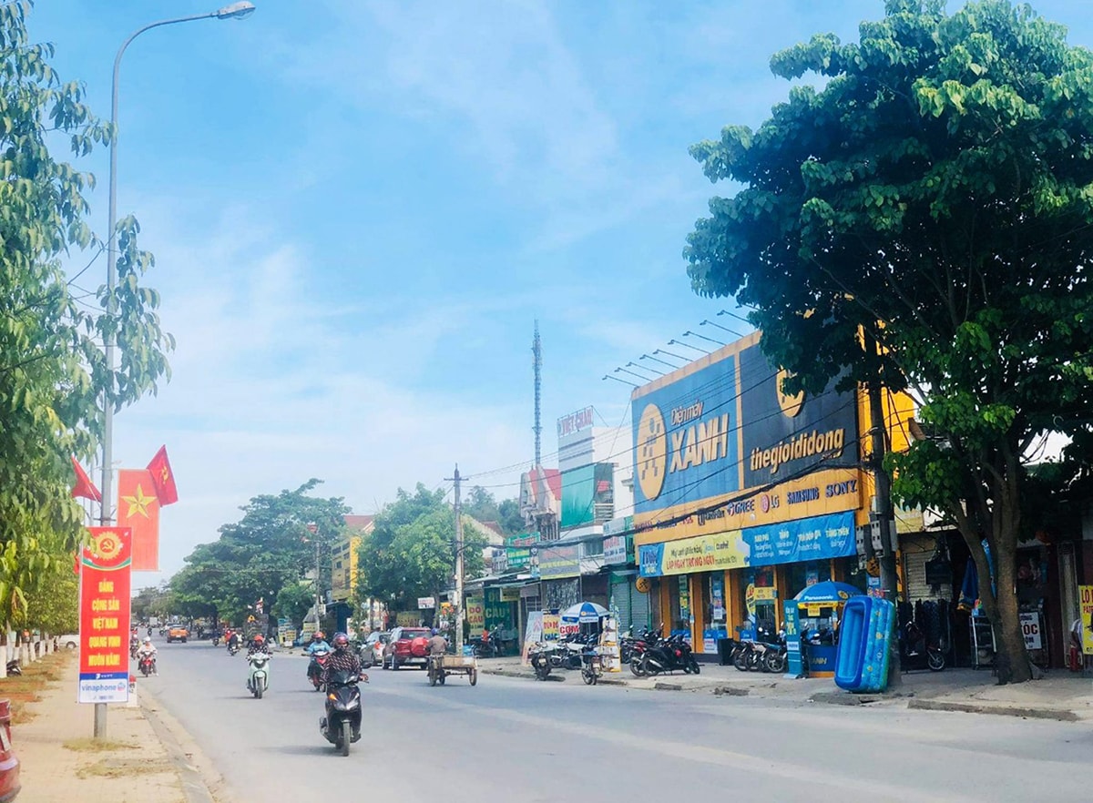 Một góc thị trấn Thanh Chương. Ảnh tư liệu: Mai Hoa