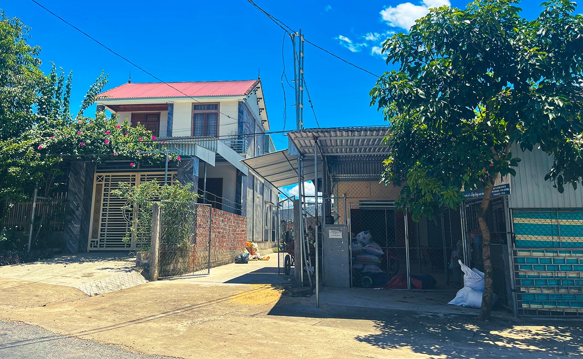 Nhiều ngôi nhà của các hộ đội viên xây dựng trên đất chưa được cấp Giấy chứng nhận Quyền sử dụng đất.