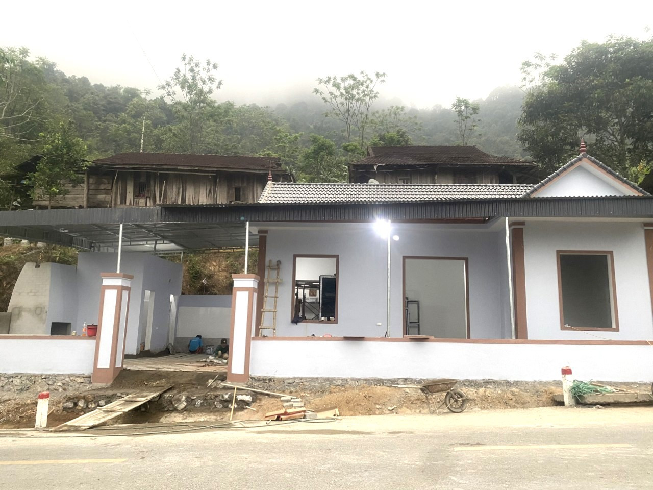 bna_Ngôi nhà mới của cô Lô Thị Trang (giáo viên Trường Mầm non Huồi Tụ) tại xã Phà Đánh.jpg
