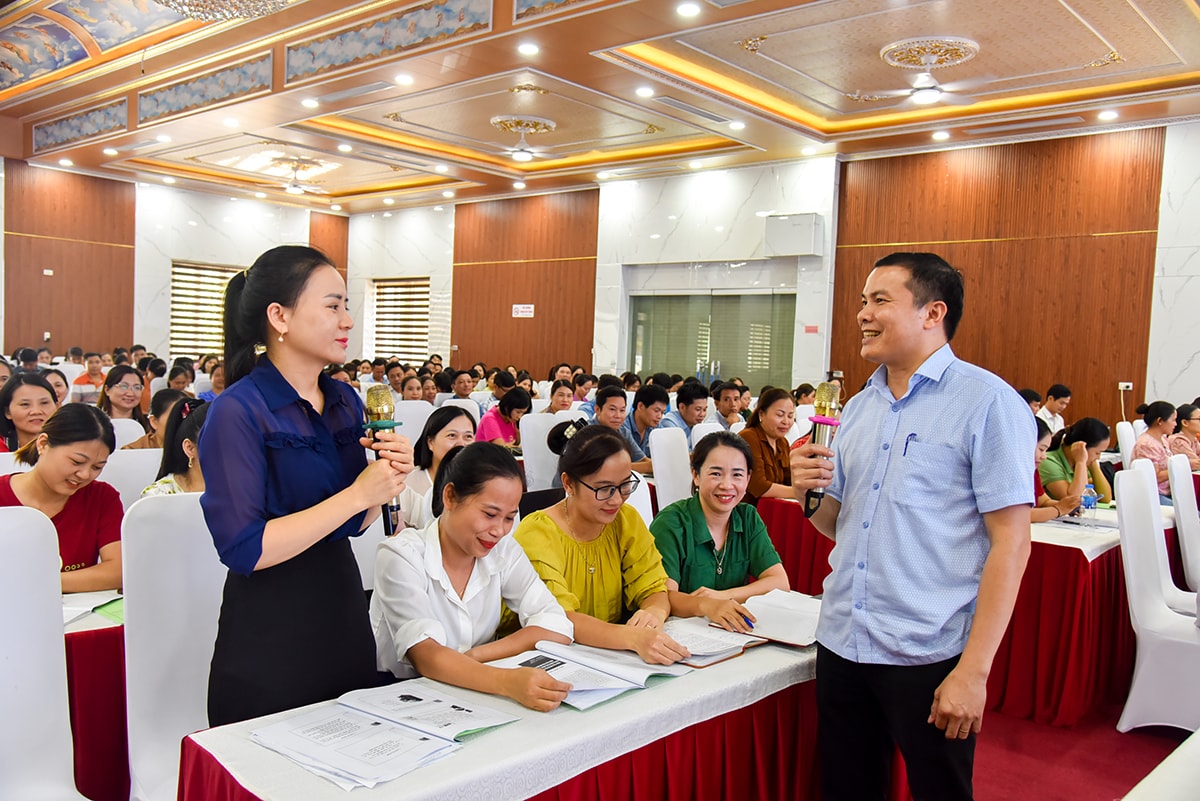 Sở Nội vụ tập huấn nghiệp vụ Cải cách hành chính cho công chức cấp xã. Ảnh: Thanh Lê