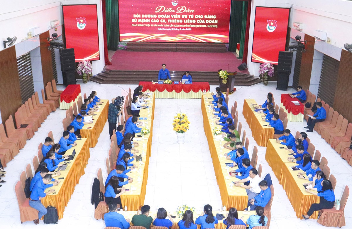 Diễn đàn bồi dưỡng đoàn viên ưu tú cho Đảng - Sứ mệnh cao cả, thiêng liêng của Đoàn do Tỉnh đoàn Nghệ An tổ chức. Ảnh tư liệu: Thanh Quỳnh