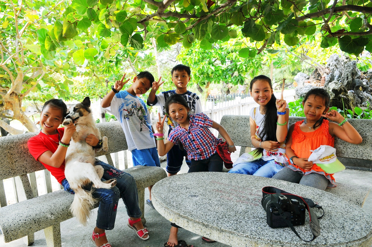 bna_Những đứa trẻ nơi đảo Sinh Tồn, ảnh Mai Thắng.JPG