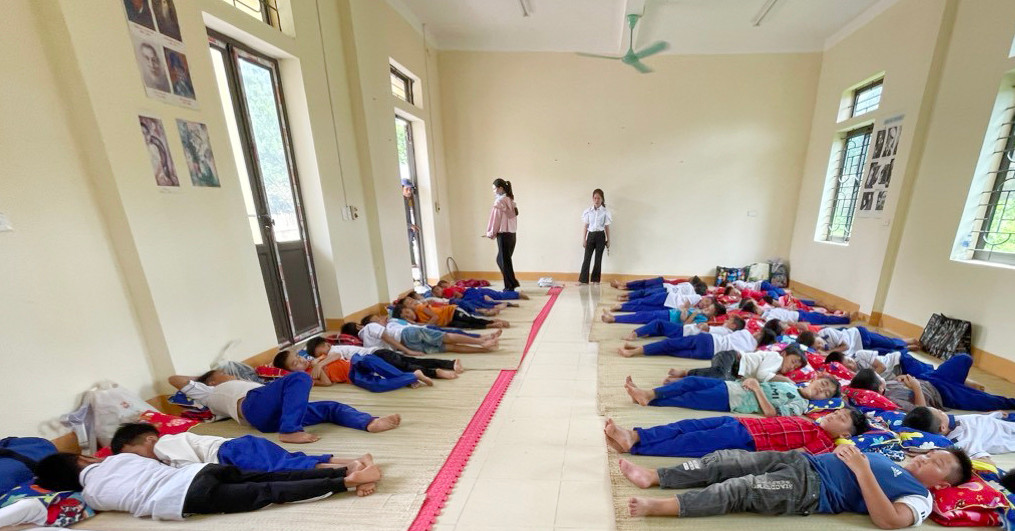 bna_Dù đã tổ chức bán trú nhưng học sinh ở Trường Phổ thông Dân tộc bán tiểu học Nam Phong vẫn chưa có nơi ngủ, nghỉ.jpg