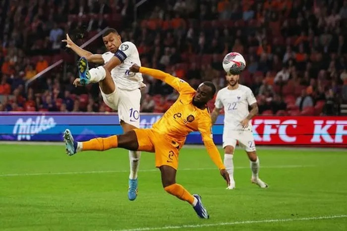 Kylian Mbappé tỏa sáng trong chiến thắng của tuyển Pháp ..jpg
