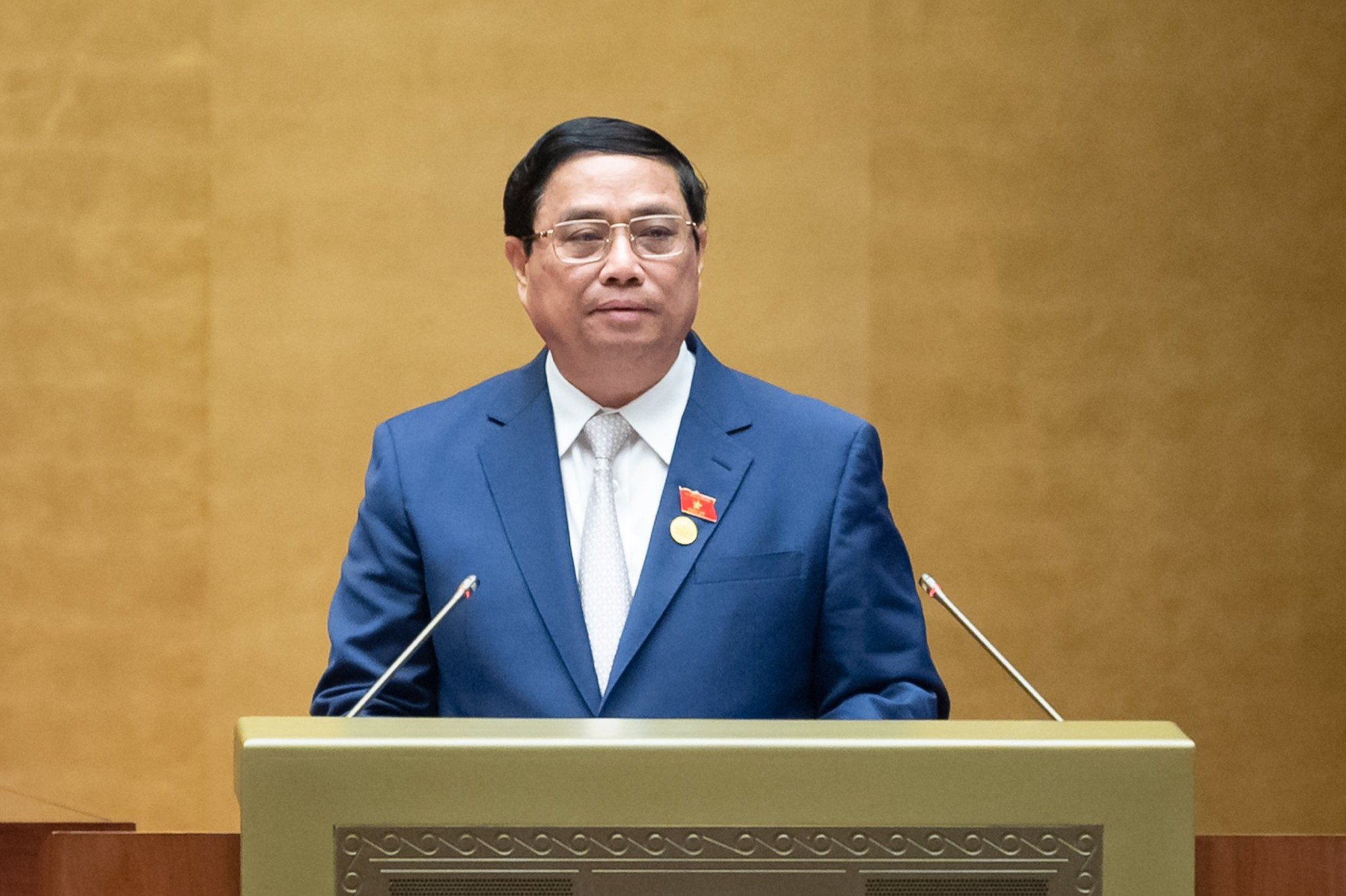Thủ tướng Phạm Minh Chính trình bày báo cáo tại Kỳ họp thứ 6, Quốc hội khóa XV..jpeg