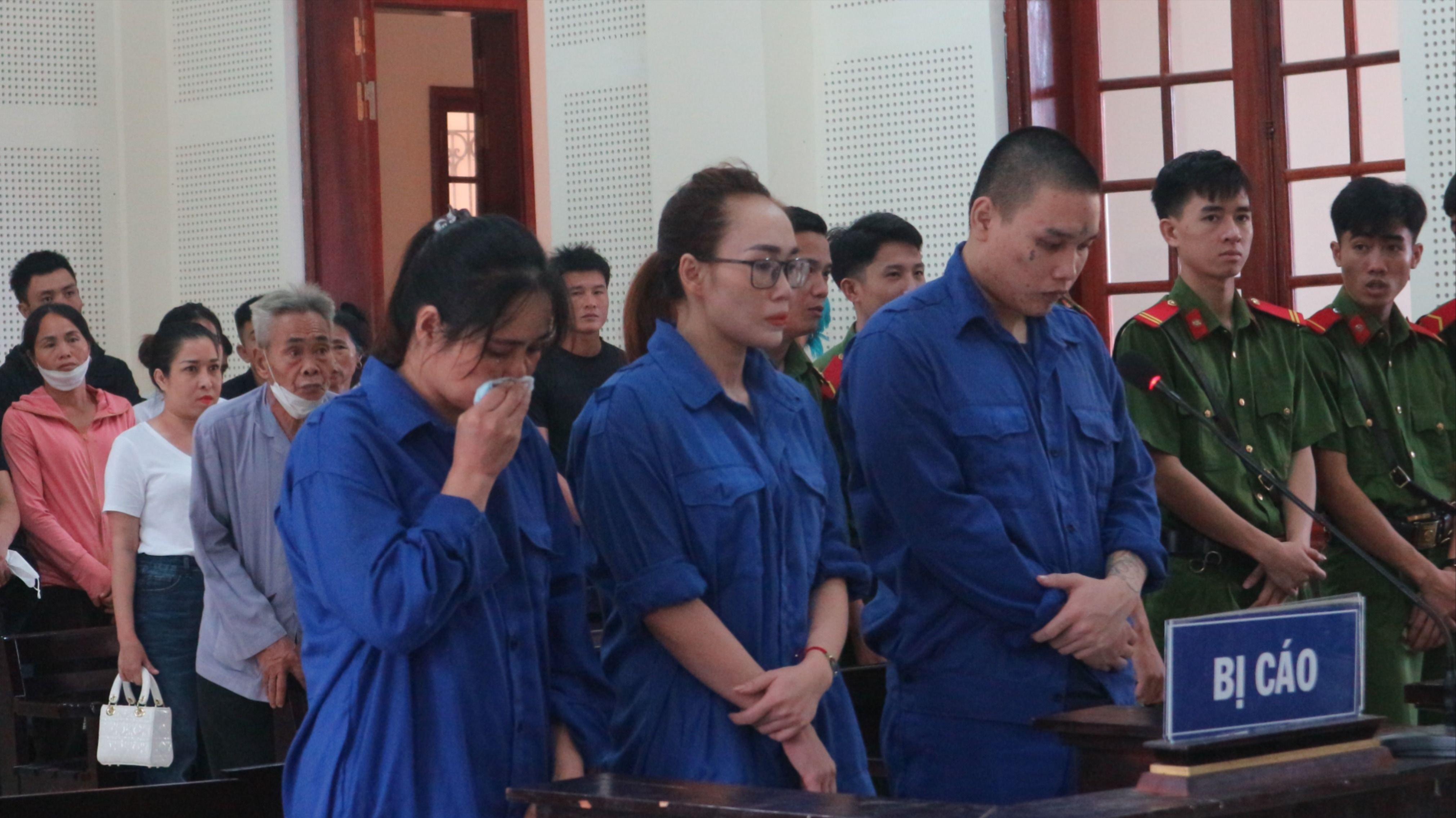 Thiếu phụ cầm đầu đường dây vận chuyển ma túy từ Nghệ An vào Đắk Lắk rồi trốn truy nã