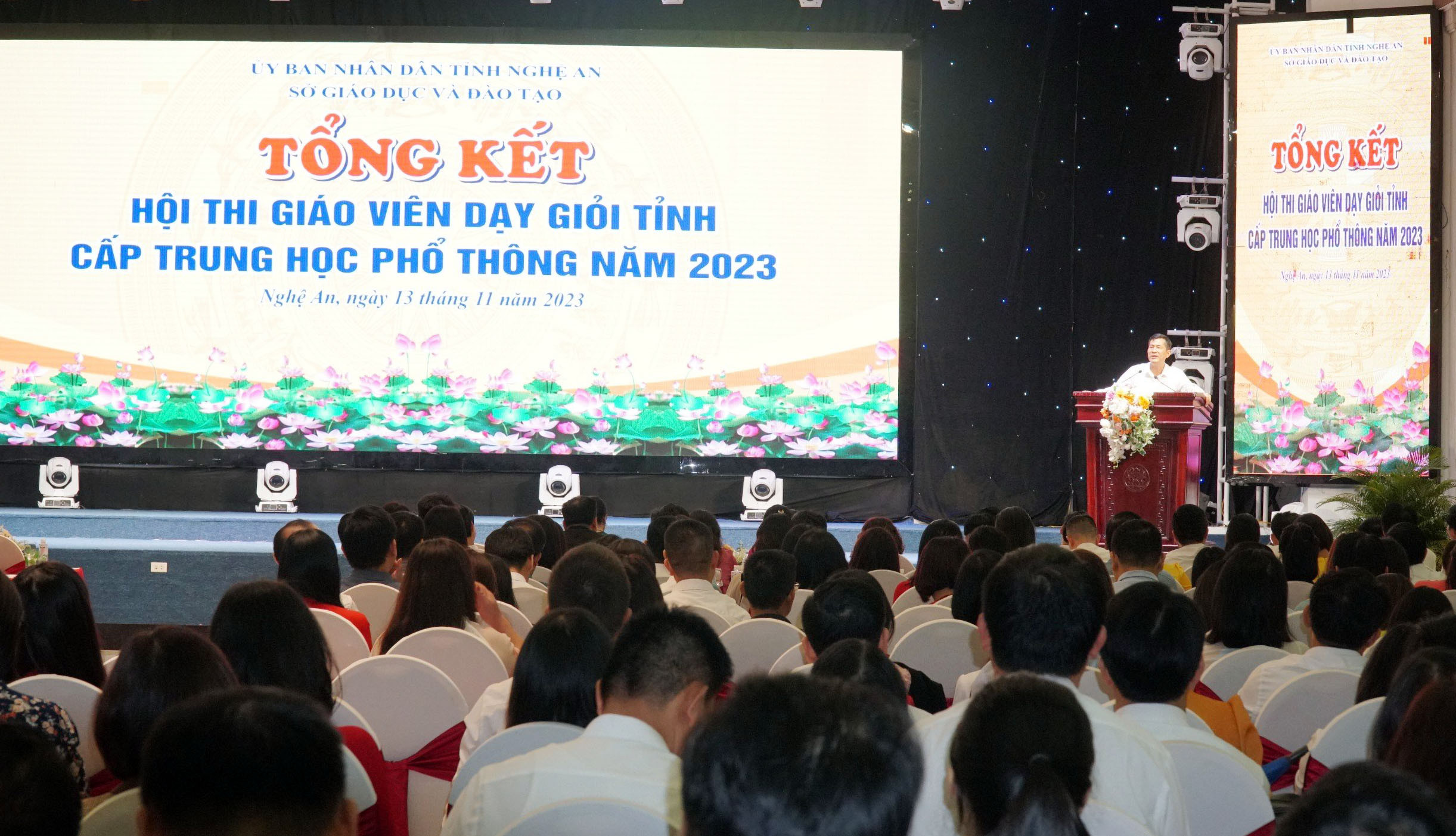 bna_Giám đốc Sở Giáo dục và Đào tạo Thái Văn Thành phát biểu tại lễ tổng kết hội thi. Ảnh - Mỹ Hà.jpg