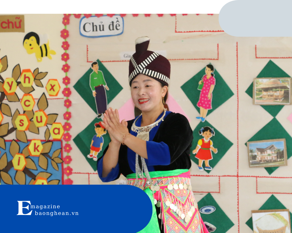 Cô giáo Lầu Y Pay.