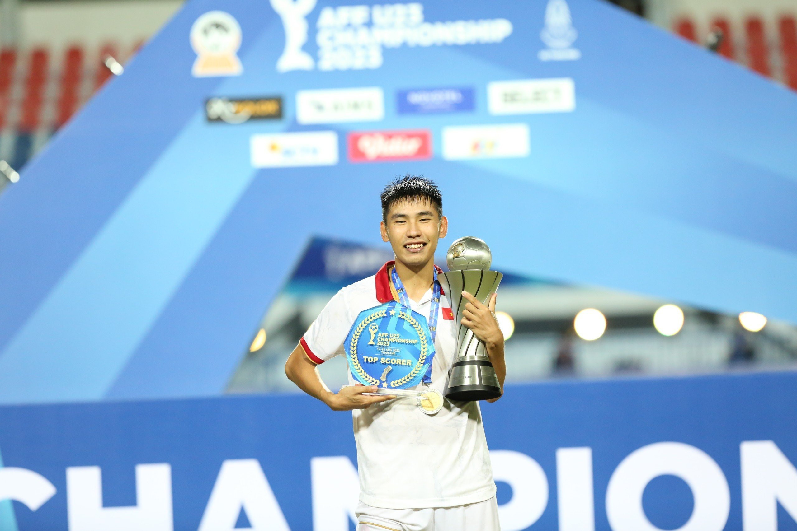 bna_HH- Đinh Xuân Tiến giành danh hiệu Vua phá lưới Giải U23 Đông Nam Á 2023..jpg