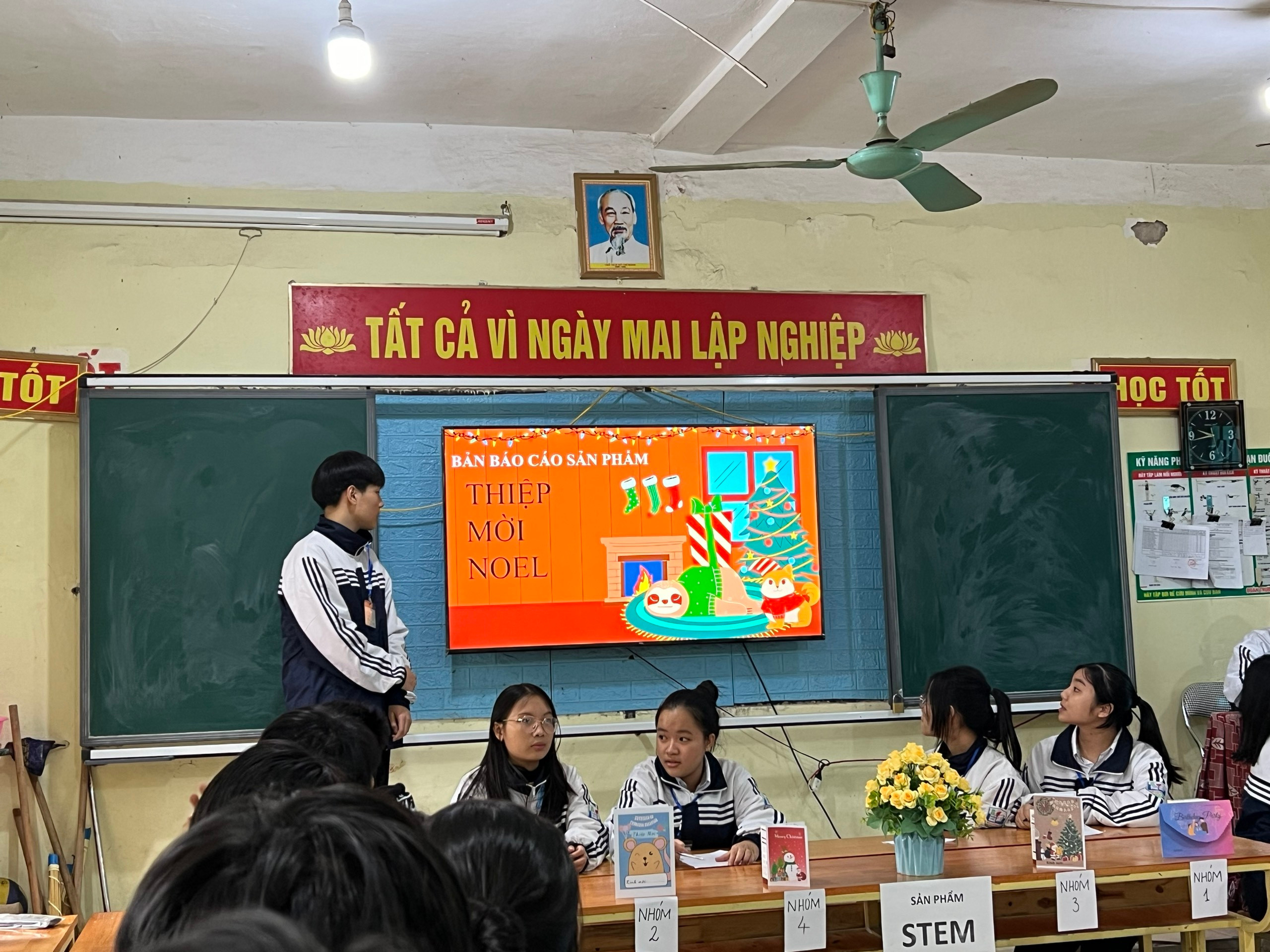 bna_Một buổi thuyết trình về sản phẩm stem của học sinh Trường THPT Đô Lương 1.jpg