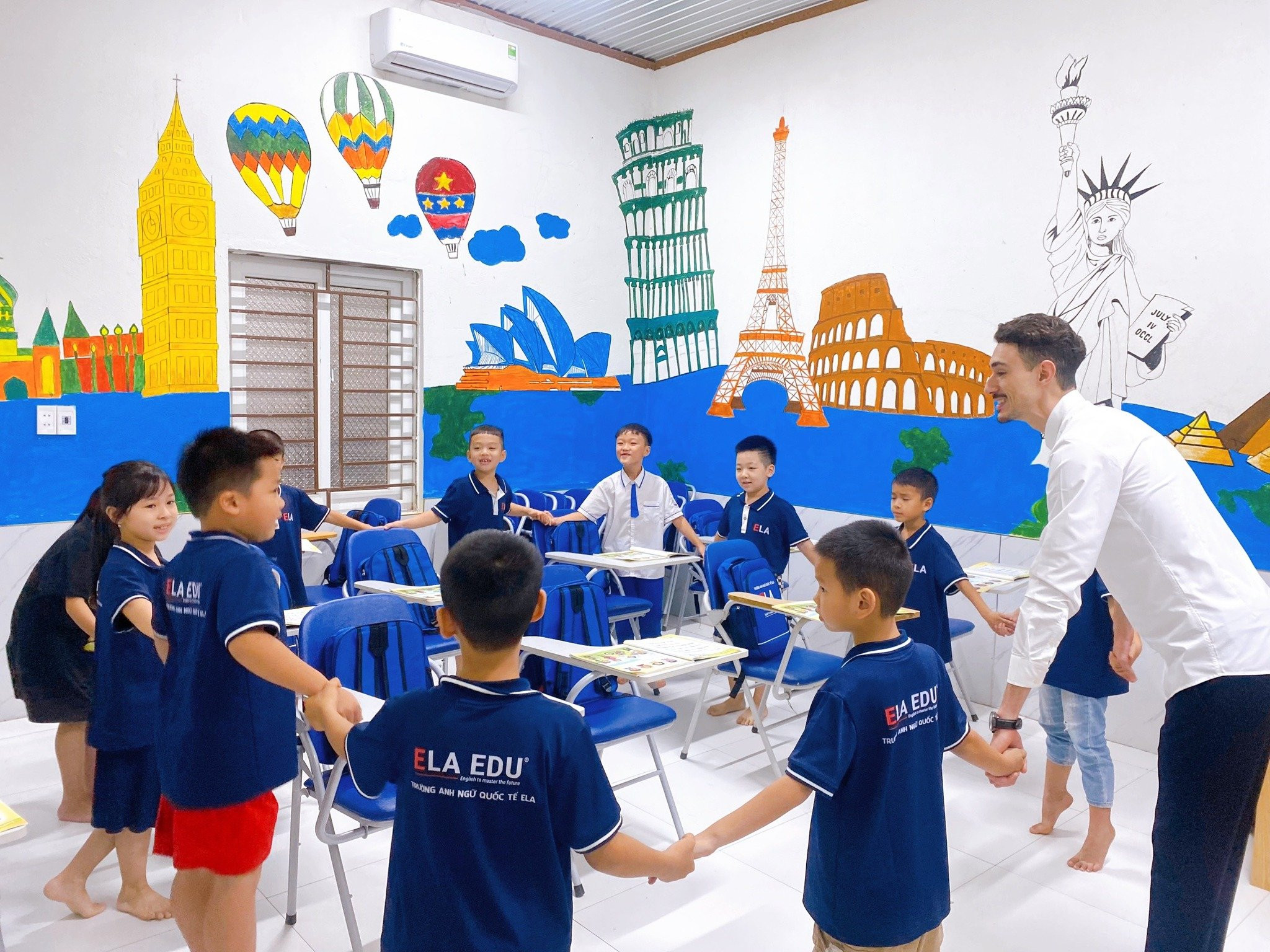 bna_Giáo dục đang là một trong những lĩnh vực được đầu tư mạnh tại thị xã Thái Hoà.jpg