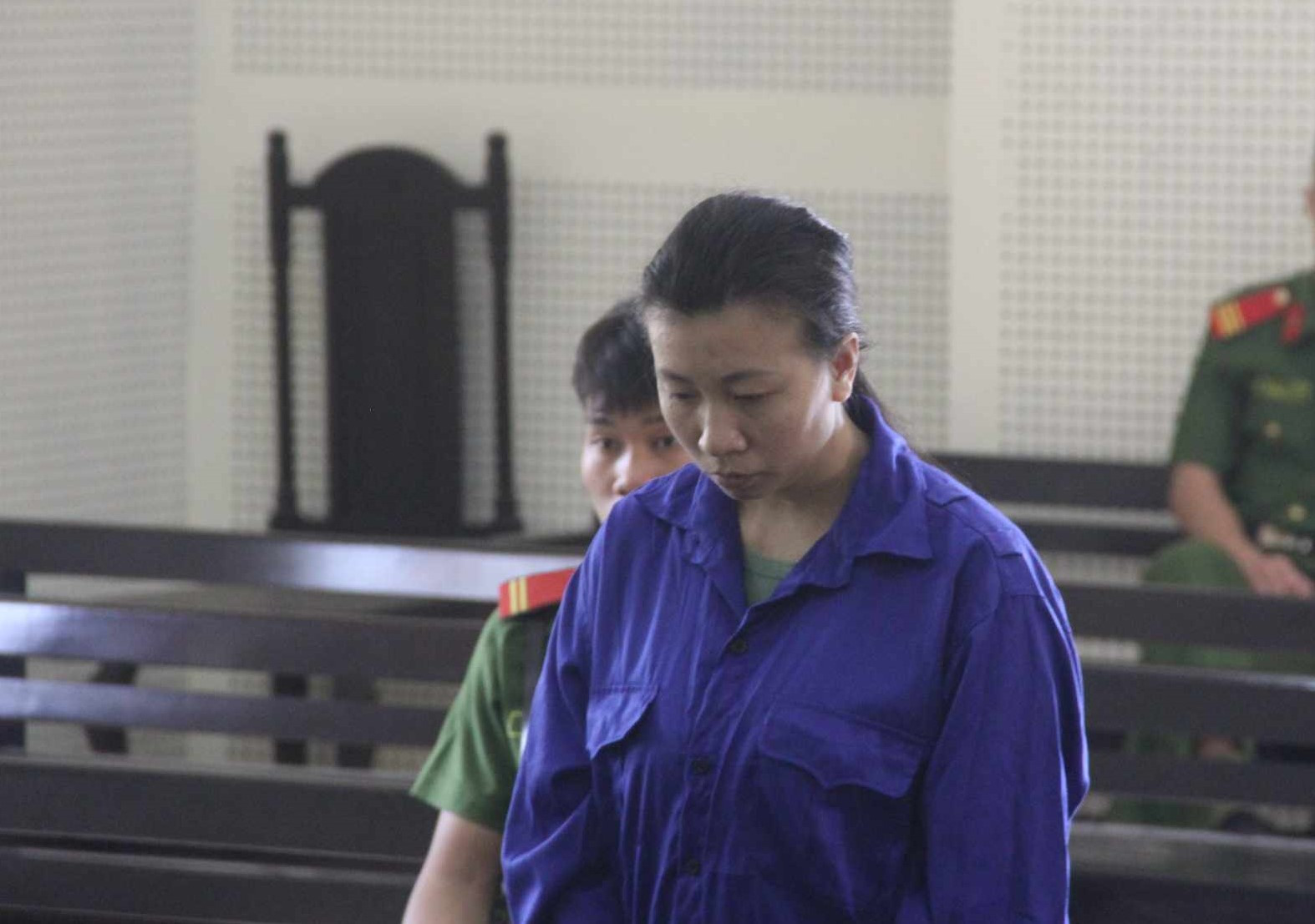 bna_Bị cáo Trần Thị Thuận lĩnh án 20 năm 6 tháng cho 4 tội danh. ảnh pv.jpg