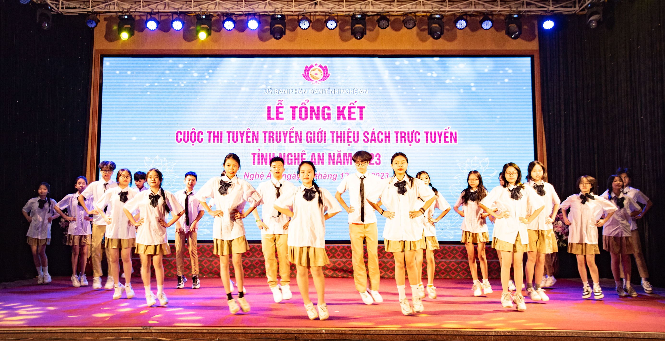 bna-van-nghe-tt-2794.jpg