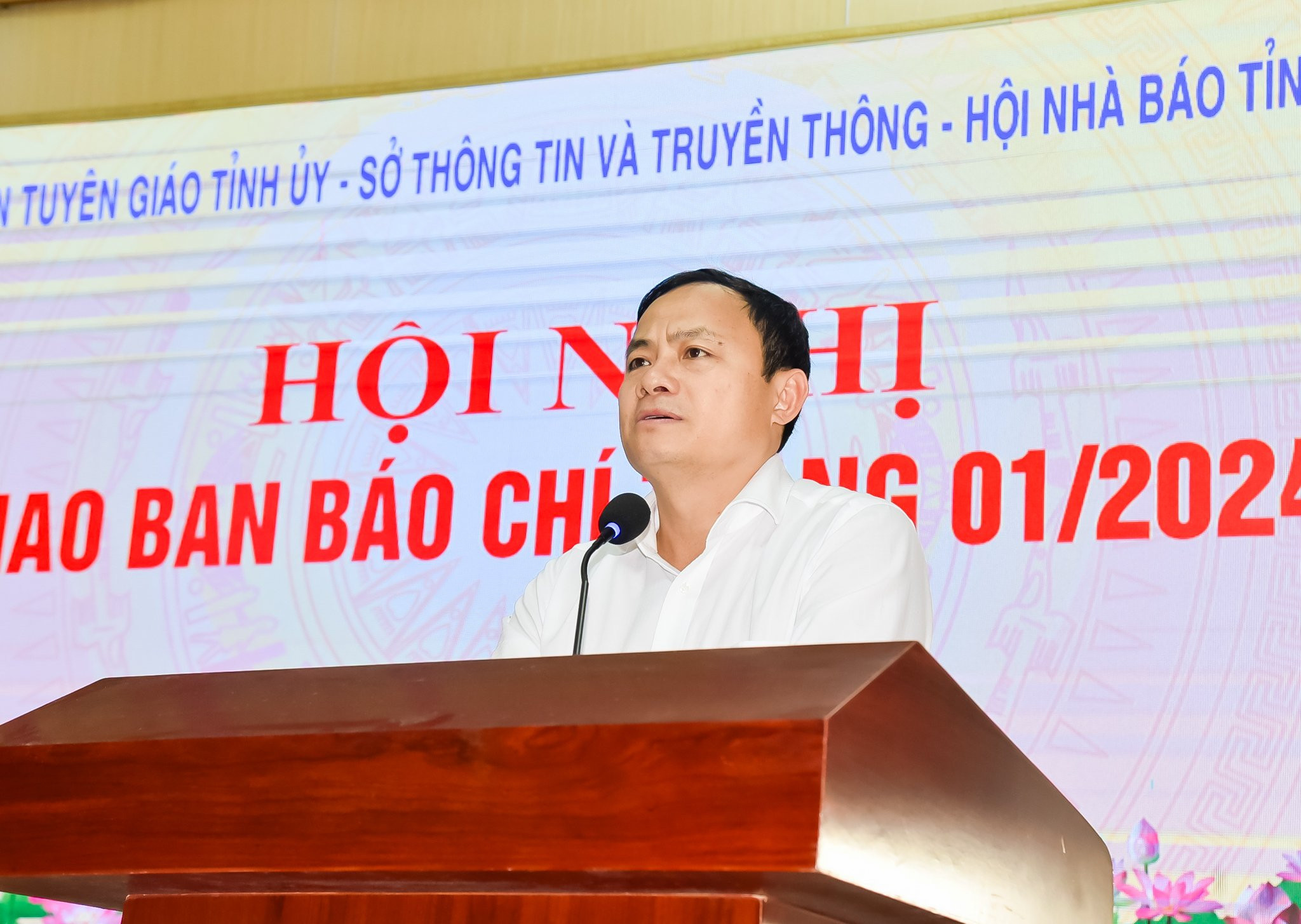 bna-a-canh-anh-thanh-le-5457.jpg