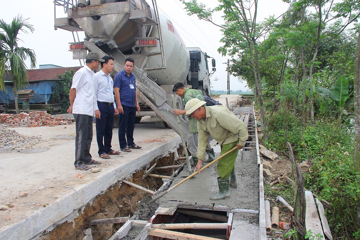 Xã Hưng Thông huy động nguồn lực xây dựng, nâng cấp hệ thống thủy lợi. Ảnh tư liệu: Mai Hoa