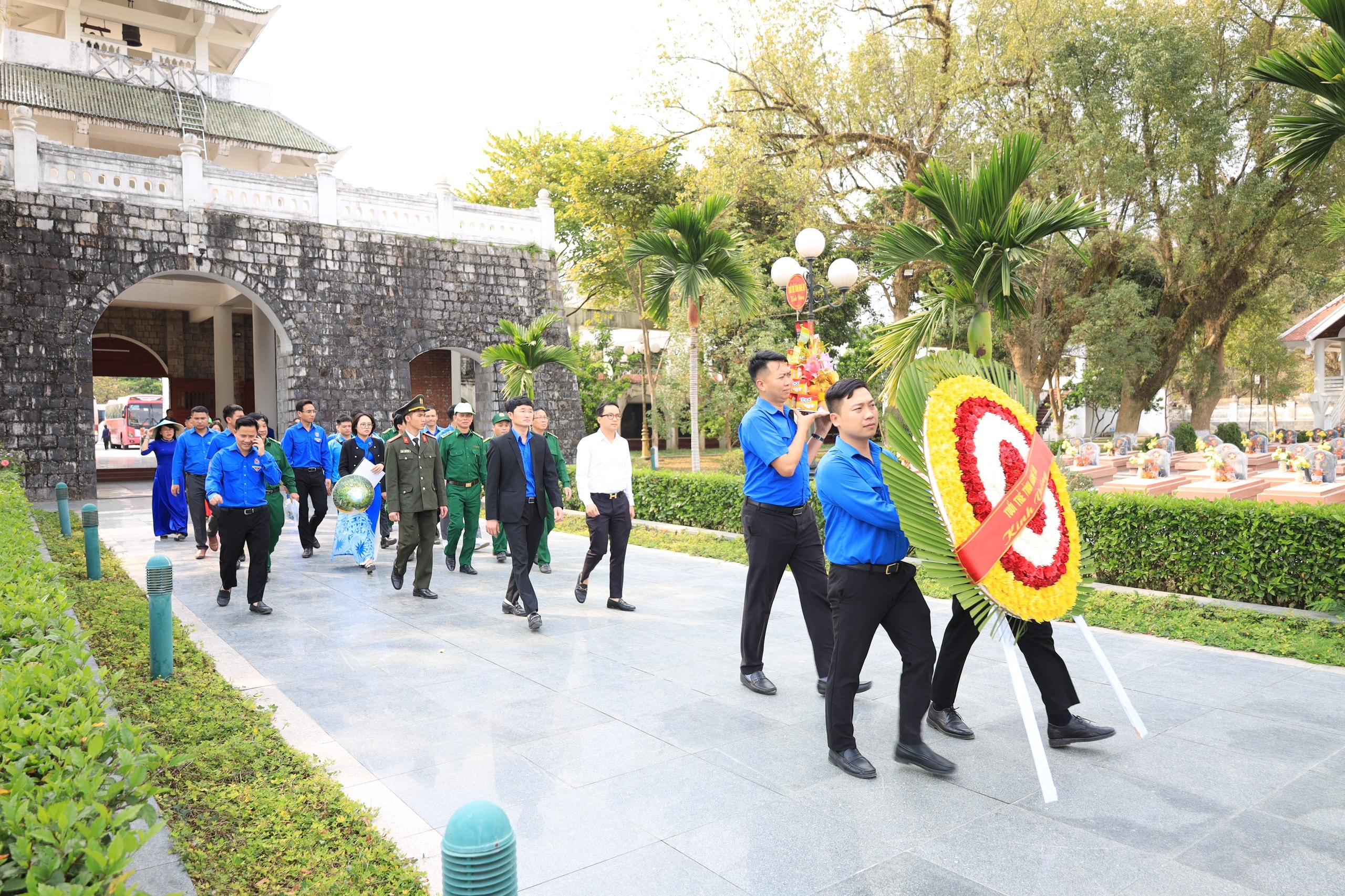 bna-anh-2-dien-bien-1555.jpg