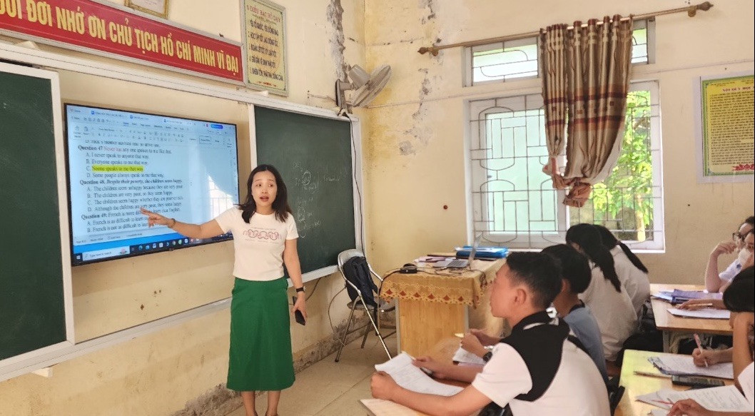 bna_Tiết ôn tập môn Tiếng Anh của học sinh lớp 9 - Trường THCS Nghi Quang - Nghi Lộc.jpg
