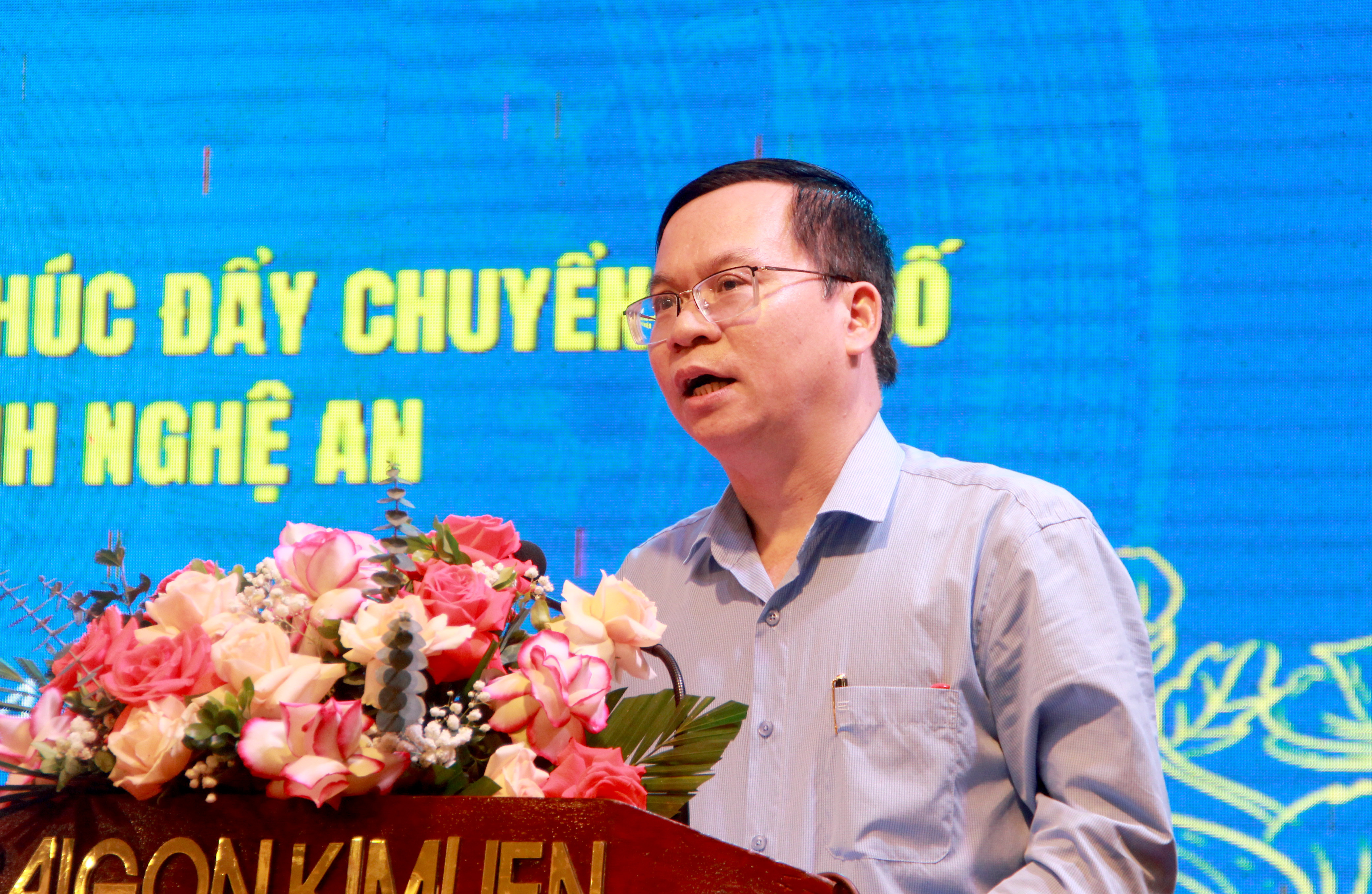 bna_Ông Nguyễn Mạnh Lợi giám đốc Trung tâm xúc tiến đầu tư thương mại và du lịch tỉnh phát biểu tại hội nghị ảnh Quang An.jpg