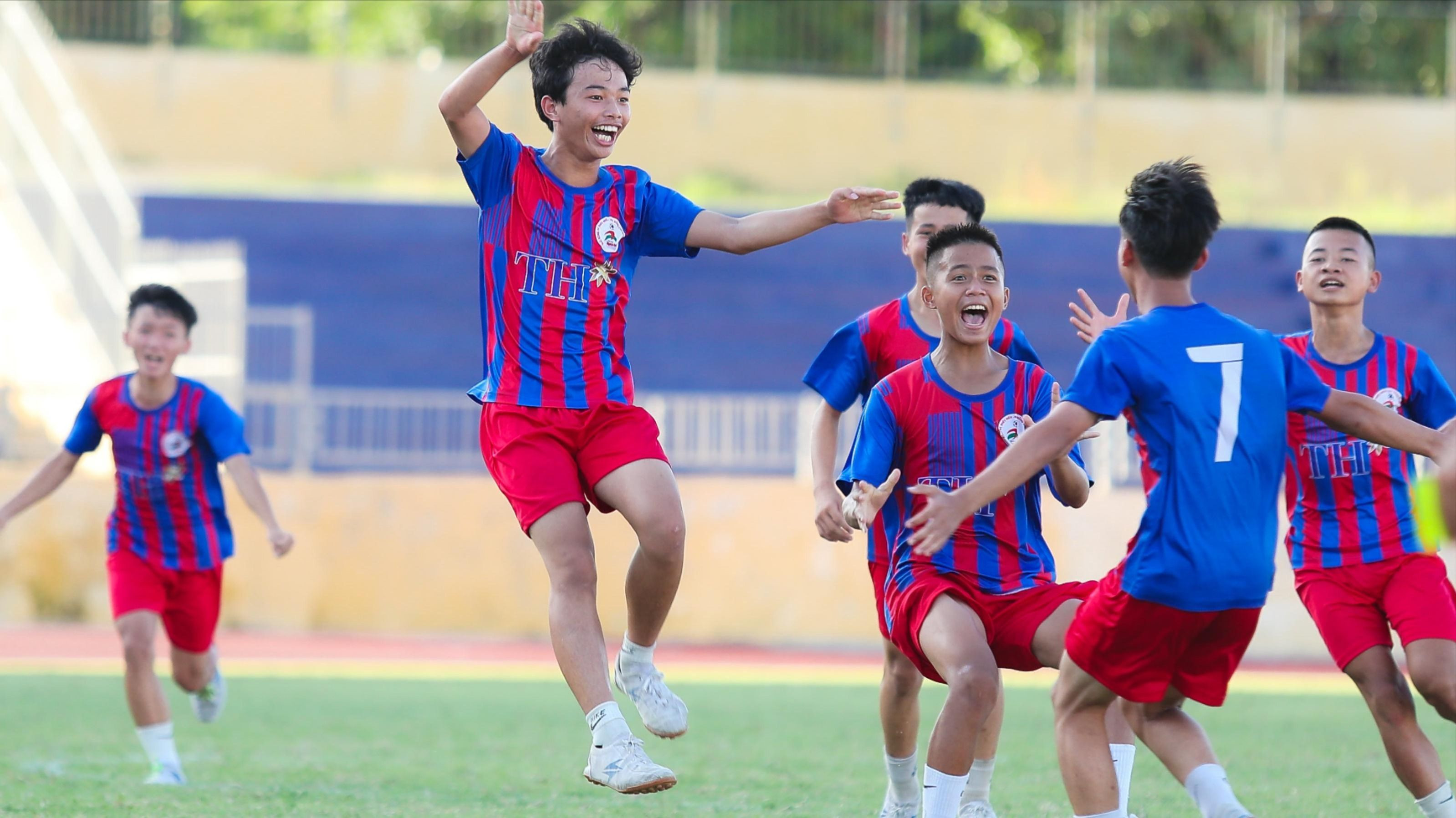Giải Bóng đá Thiếu niên nhi đồng Cúp Báo Nghệ An: Cơ hội để các cầu thủ nhí lọt vào tầm ngắm các nhà tuyển trạch 