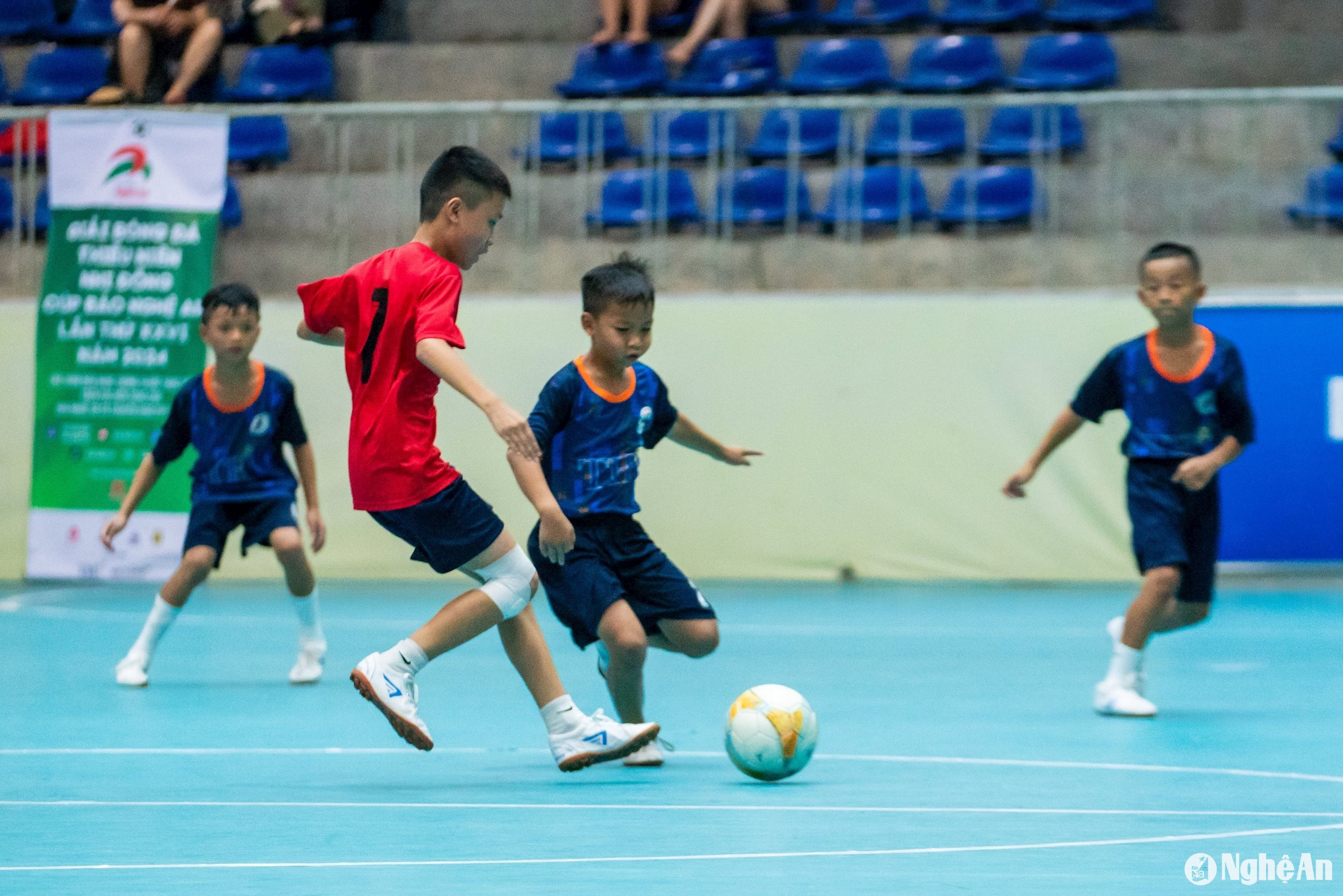  2 cú hat-trick, Hải Đăng lập kỷ lục mới của giải đấu. Ảnh: Nguyễn Đạo