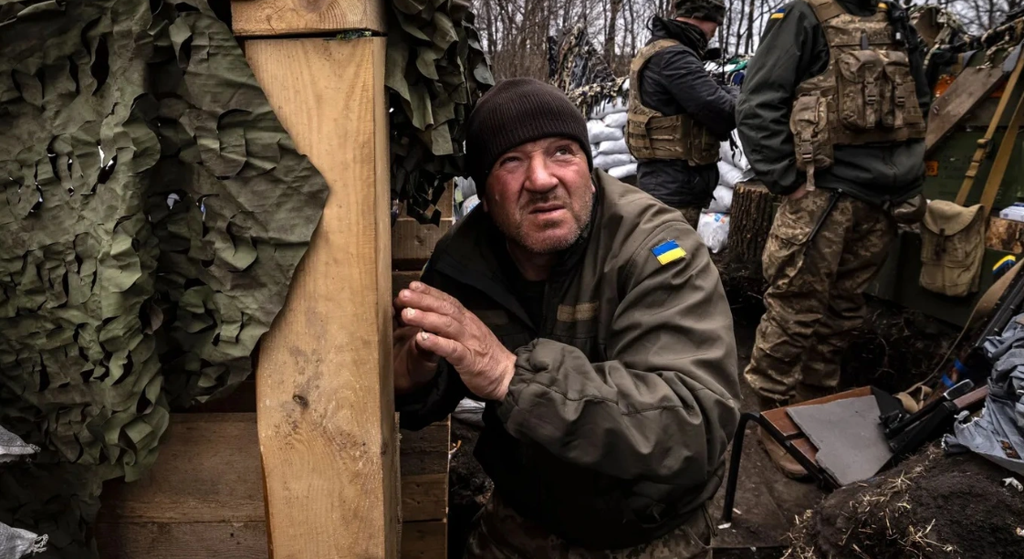 binh si ukraine o mat tran. afp