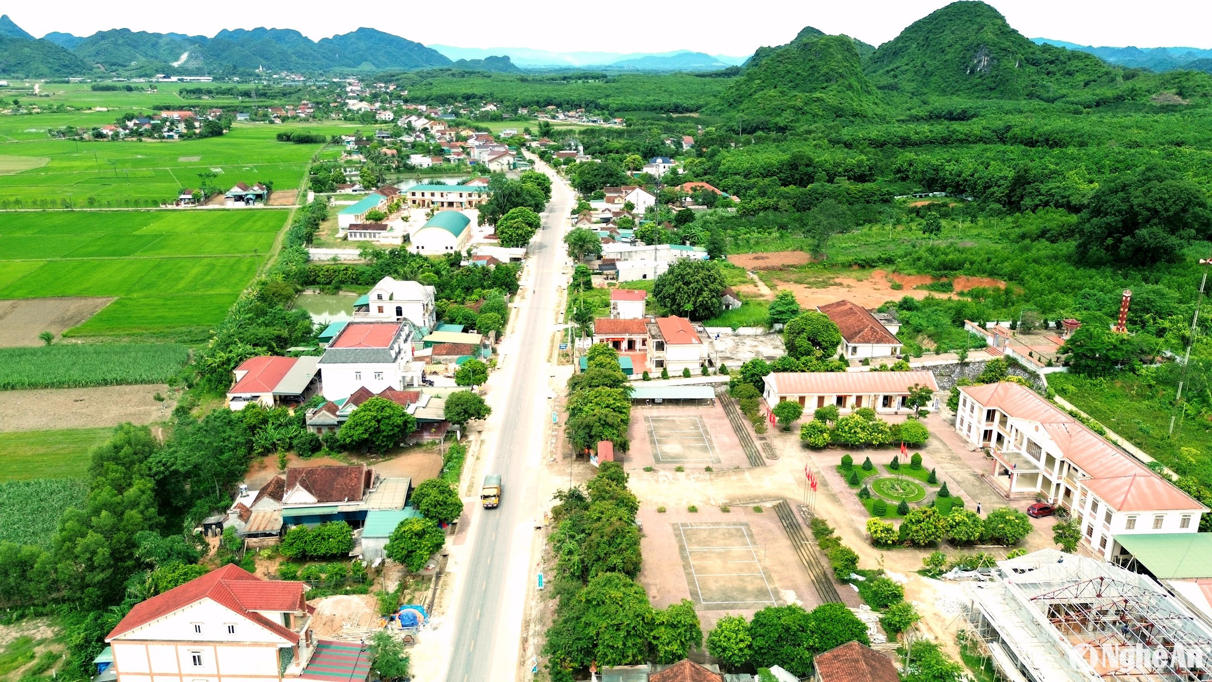 xã Tân Phú đang phấn đấu về đích NTM nâng cao vào cuối năm 204. Ảnh xuân Hoàng