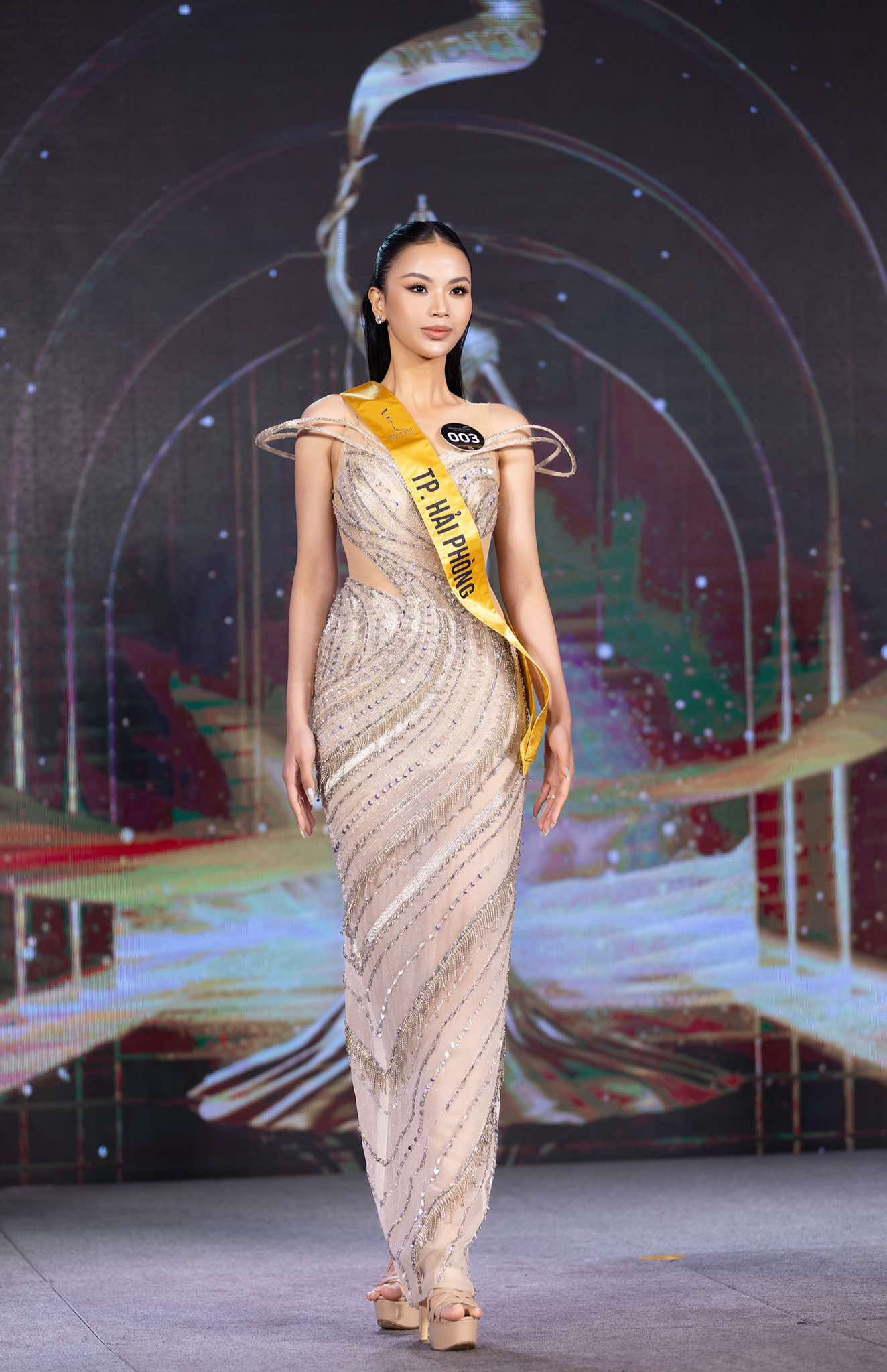 Cô gái từng chiến thắng ung thư nói lý do thi Miss Grand Vietnam- Ảnh 2.