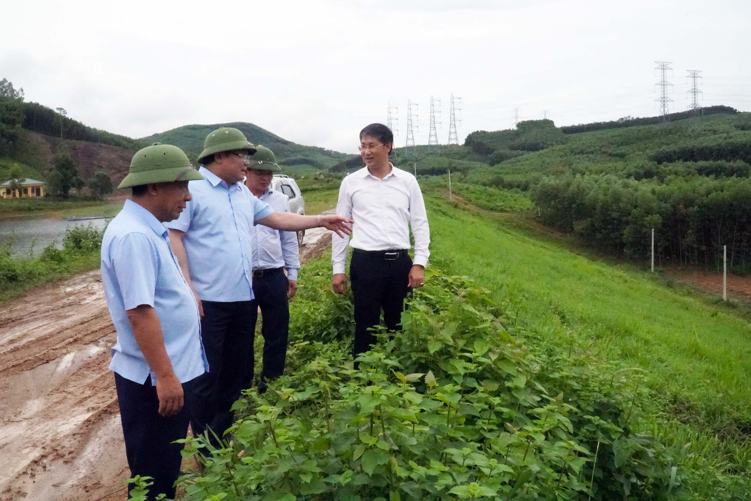  hồ NGhĩa Hội. Ảnh- Phú hương