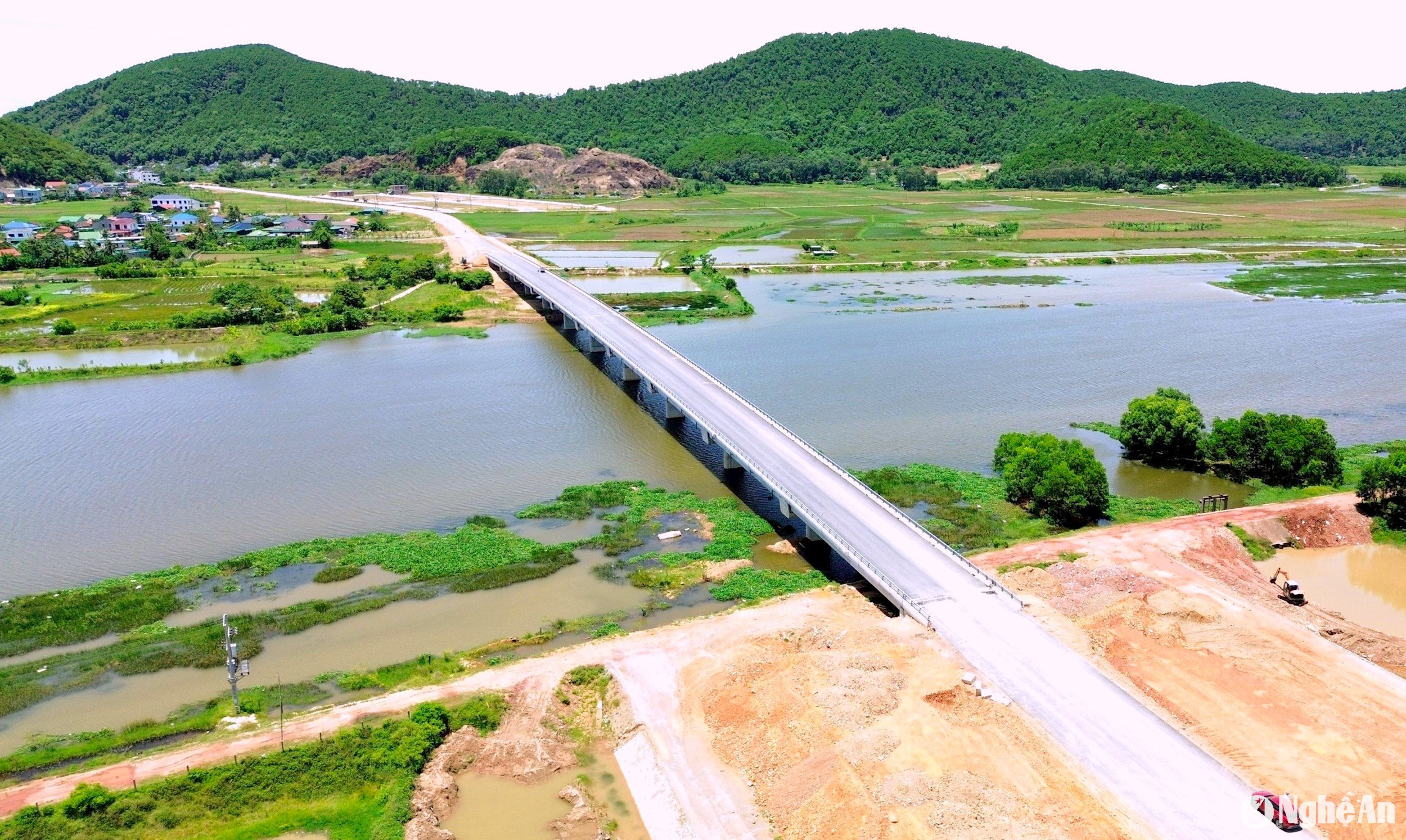 cầu nghi quang