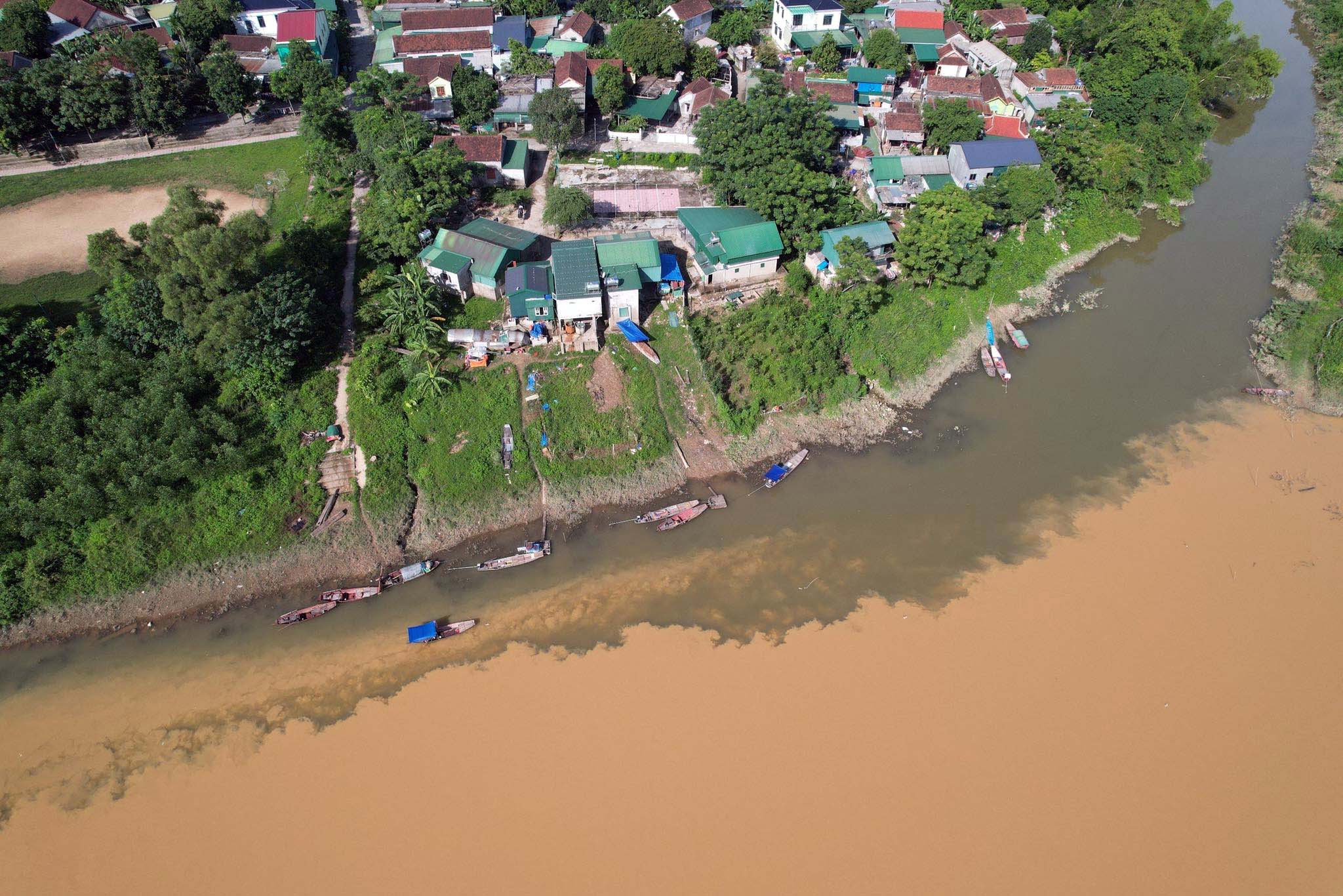  cua-song-ro-doan-qua-xa-vo-liet-thanh-chuong. Ảnh- Phú Hương-