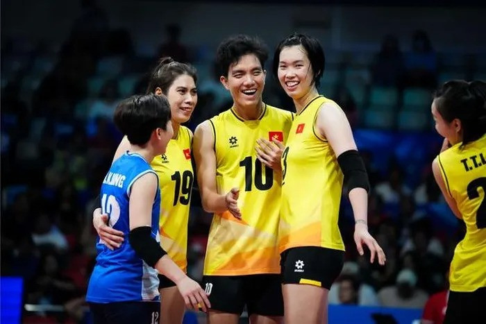 Tuyển Việt Nam tranh chung kết SEA V-League tuần thứ nhất với Thái Lan tối 4-8