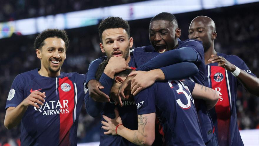 Ligue 1 | El PSG se divierte y acaricia el título