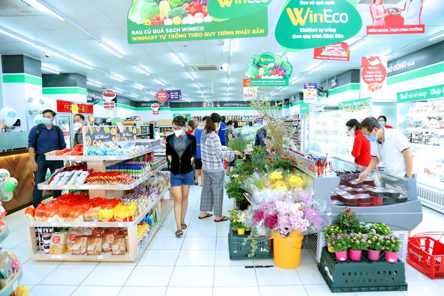 Hệ thống WinMart_WinMart+_WIN thay thế nilon bằng 100% túi tự hủy sinh học