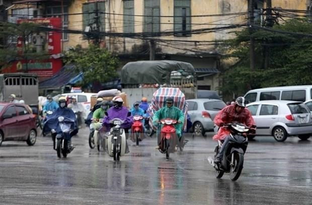 Bắc Bộ có mưa rào và dông, Trung Bộ và Nam Bộ có nắng nóng cục bộ