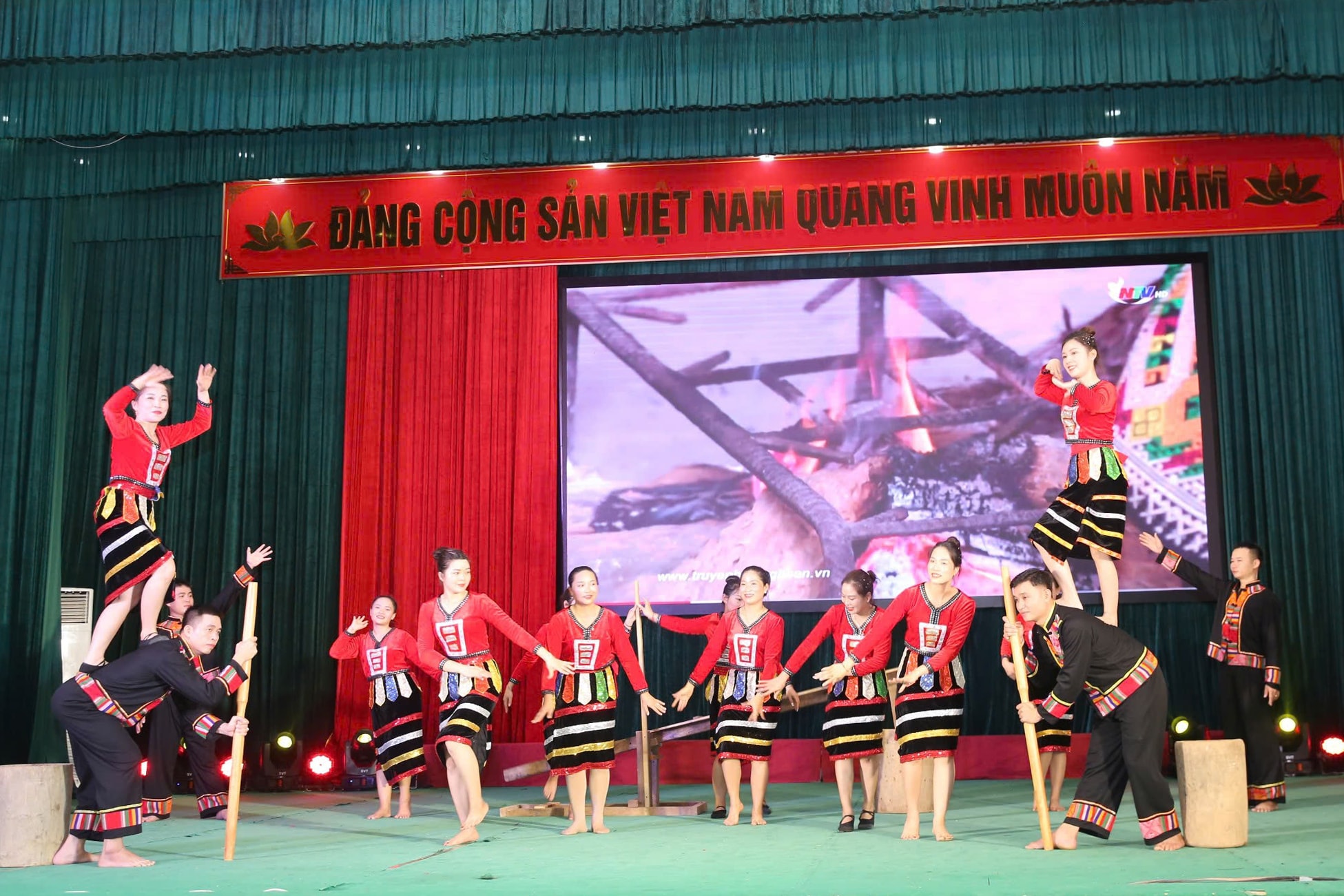 liên hoan tiếng hát công nhân công đoàn Ảnh Trần Vân00005