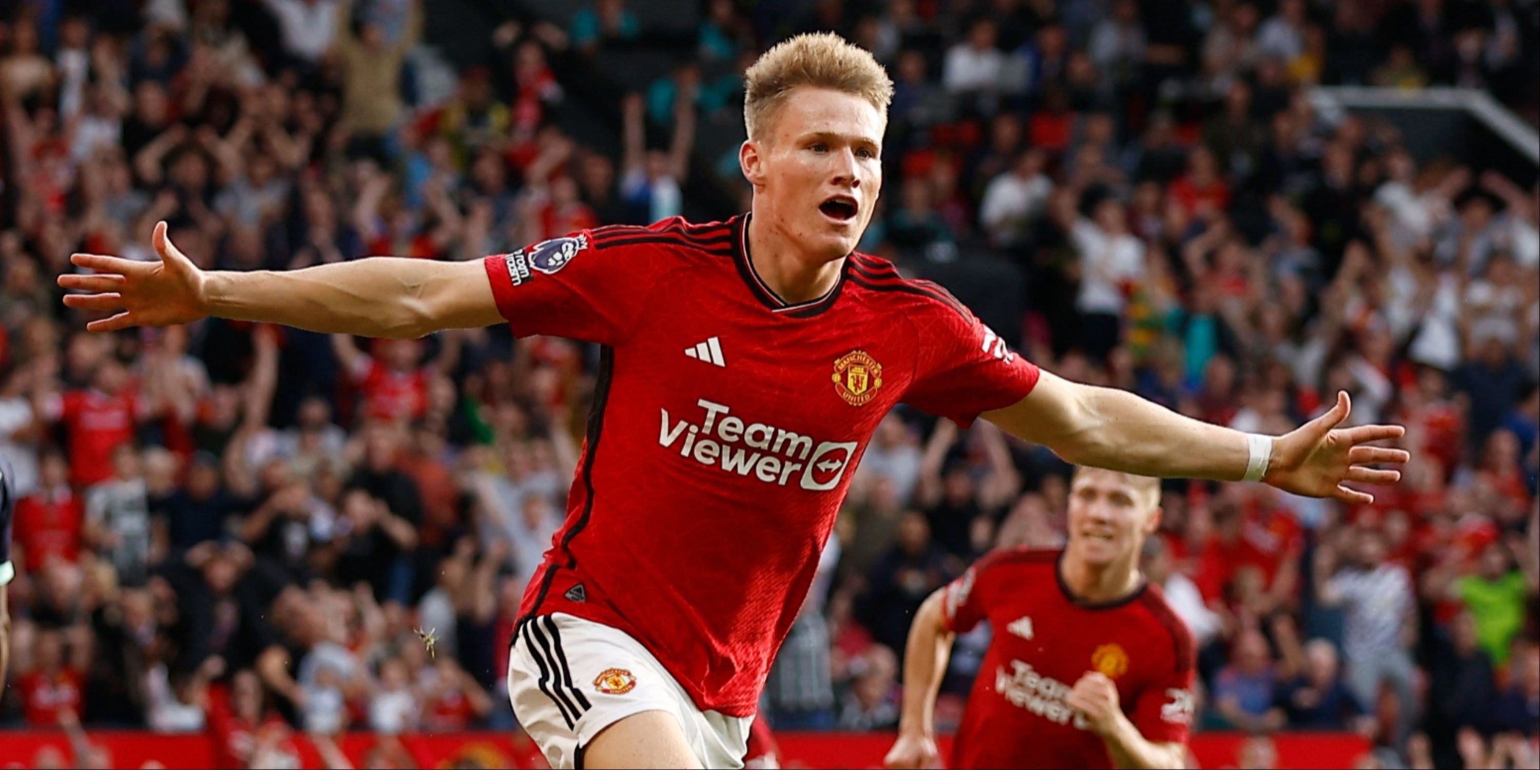 Man Utd 'Accept £25m Bid' as Scott McTominay Nears Exit