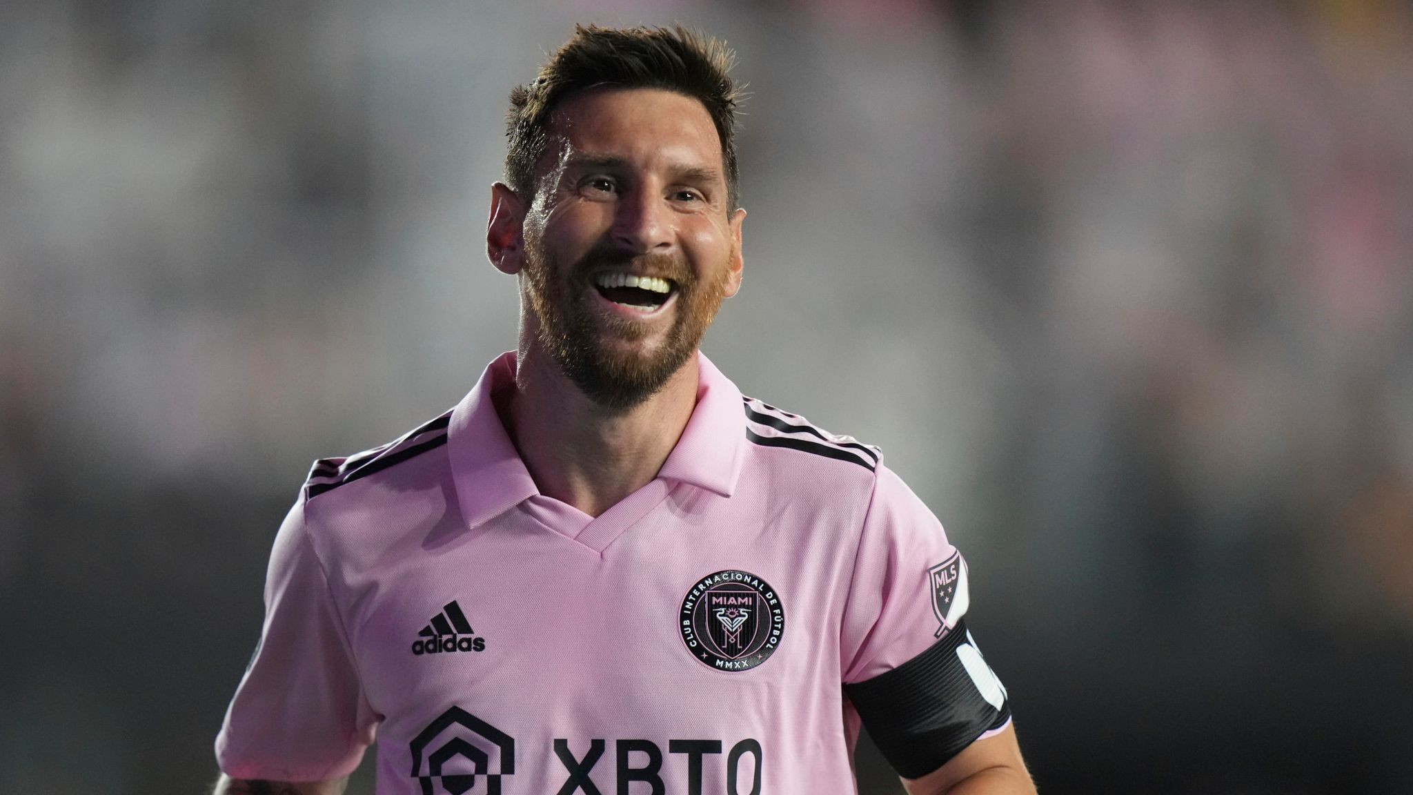 Lionel Messi scores twice on first Inter Miami start in 4-0 thrashing of Atlanta United in Leagues Cup | Football News | Sky Sports