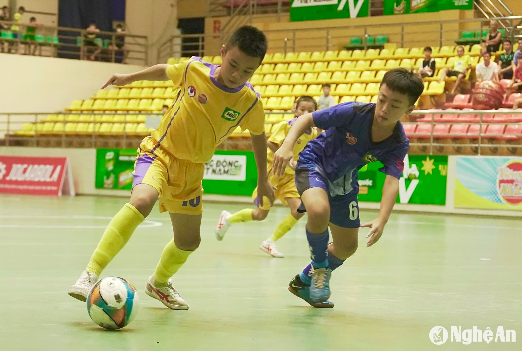 Tiền đạo Đức Anh của U11 SLNA