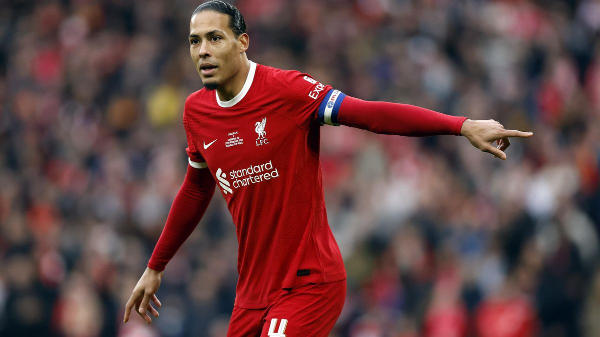 Virgil van Dijk exclusive: Liverpool captain on title 'fight' for Jurgen Klopp - 'I want city to explode' - Eurosport