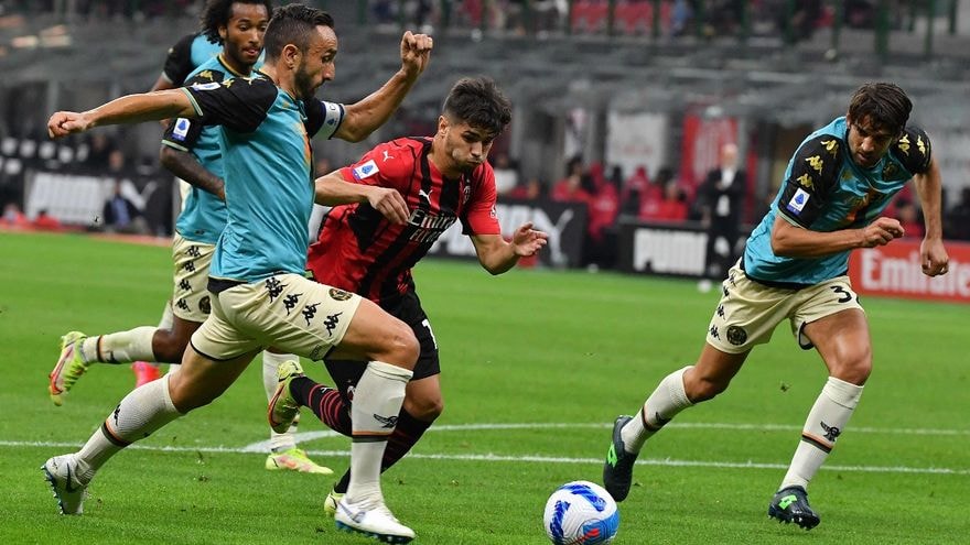 Kết quả Venezia vs AC Milan, vòng 20 Serie A