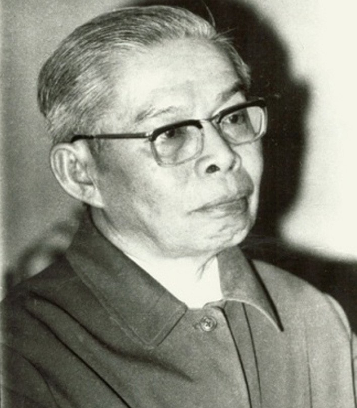 giao-su-vien-si-tran-dai-nghia-nha-khoa-hoc-tai-ba-vi-tuong-khiem-nhuong-gian-di-20230916203415-1726155165.jpg