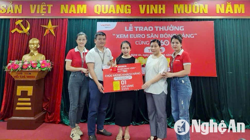  trao thưởng quả bóng vàng