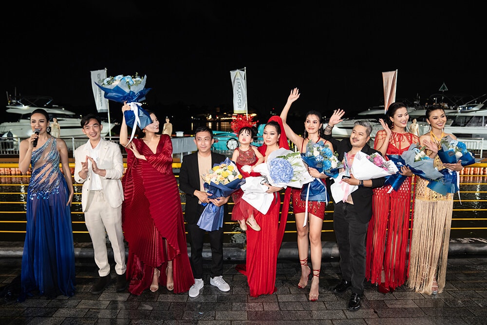 Sau 2 ngày diễn ra, Vietnam International Sea Fashion Festival đã quy tụ hàng trăm người mẫu trong nước và quốc tế, cùng hàng trăm khách mời. Dù là năm đầu tổ chức song chương trình cho thấy sự chỉn chu và hứa hẹn sẽ mang đến nhiều điều bất ngờ cho giới mộ điệu.