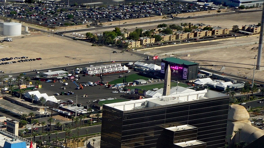 las-vegas-strip-shooting-site-09-2017-4947-cropped-1727688518.jpg