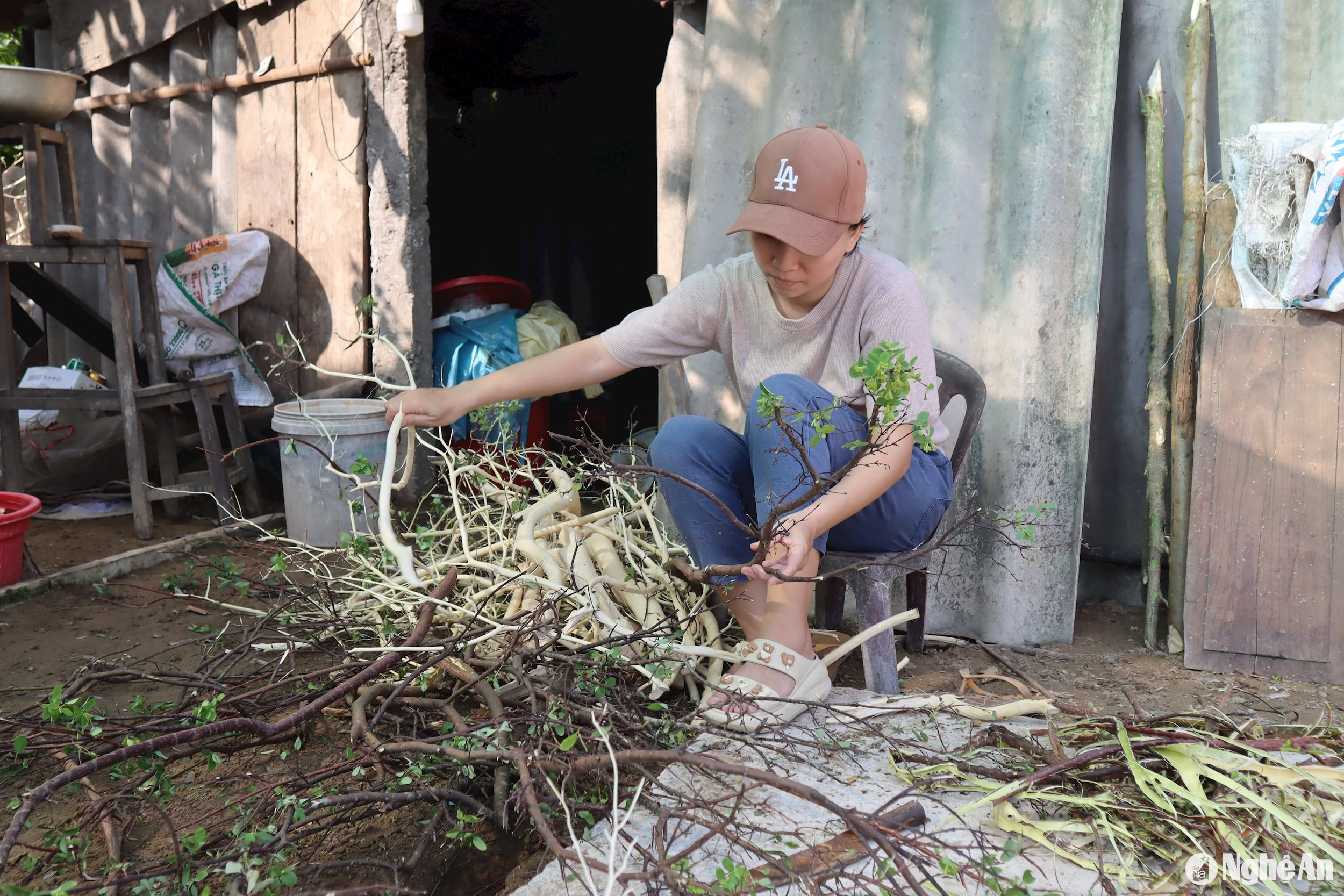 trải nghiệm làm giâý dó Ảnh Diệp Thanh