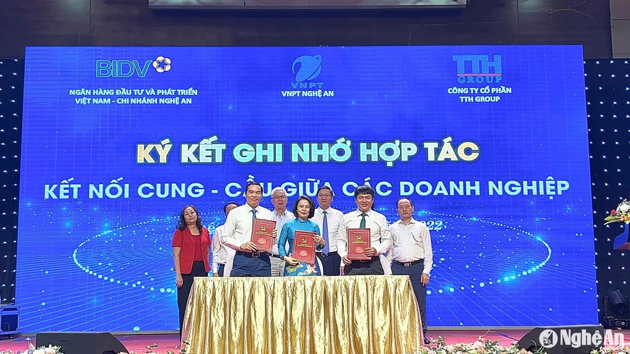 VNPT ký kết hợp tác