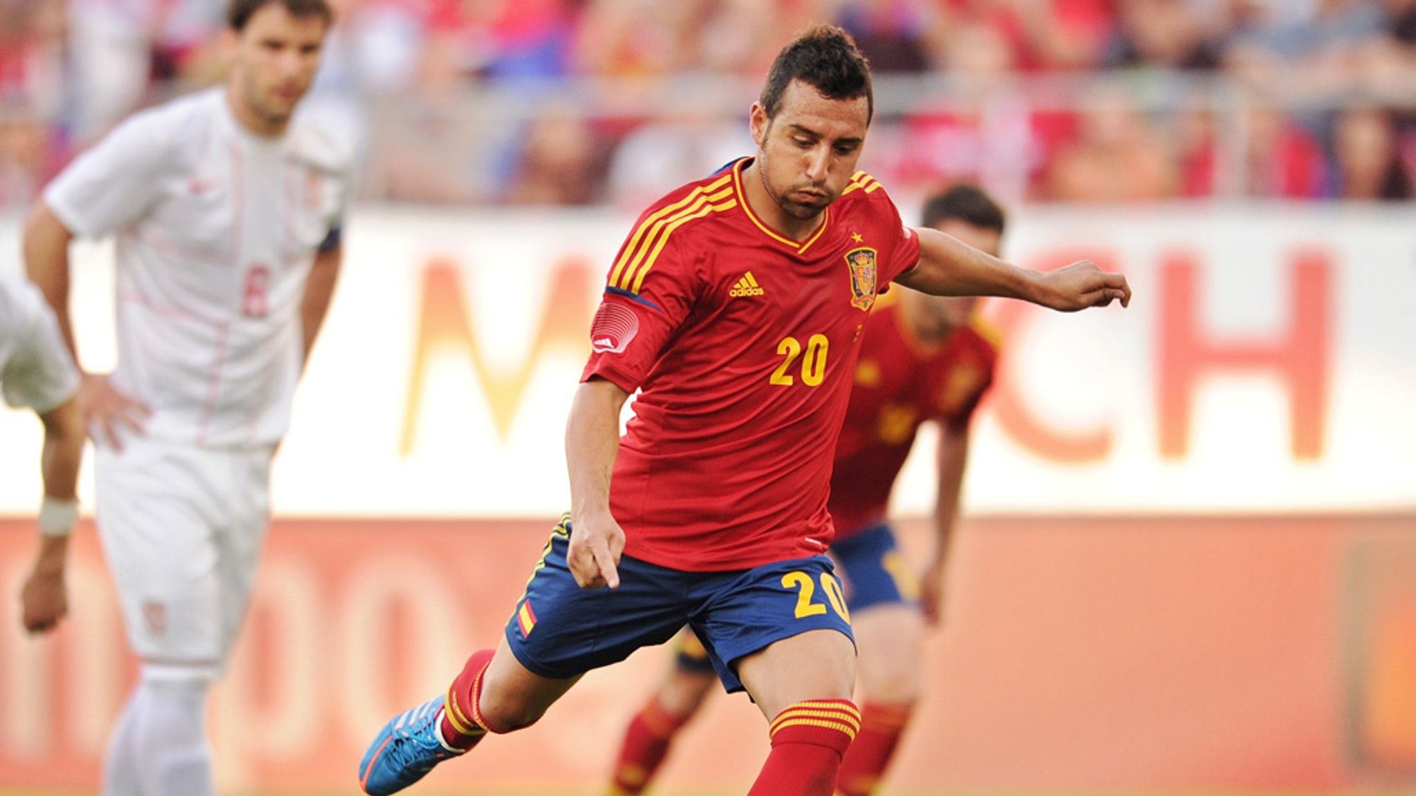 Spain stroll past Serbia | Football News | Sky Sports