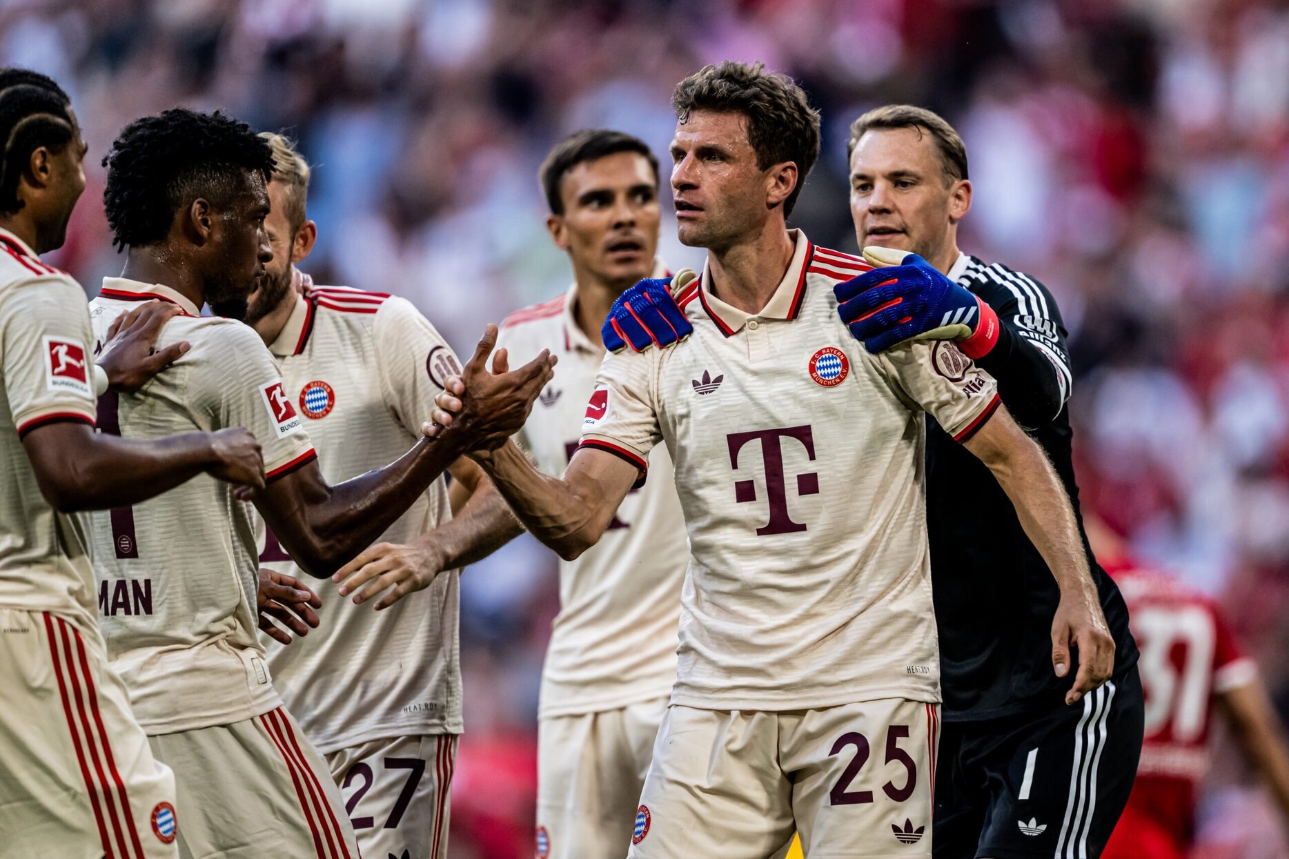 Bayern Munich vs Benfica Prediction, lineups, betting tips & odds